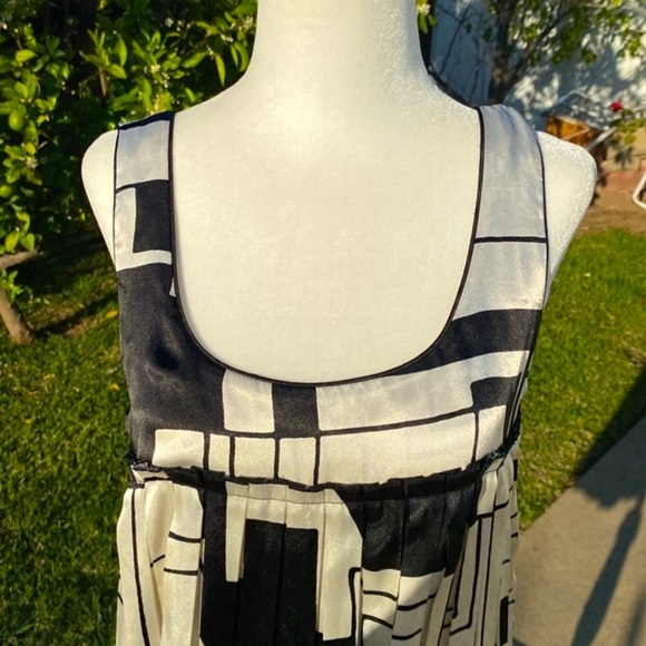 EYESHADOW BLACK WHITE MINI DRESS BRAT GIRL SUMMER Sleeveless Empire Wai… - Picture 3 of 14